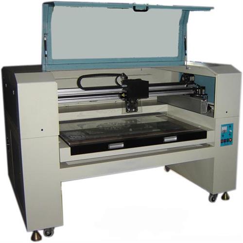 دستگاه برش و حکاکی لیزری حرفه ای و بادوام